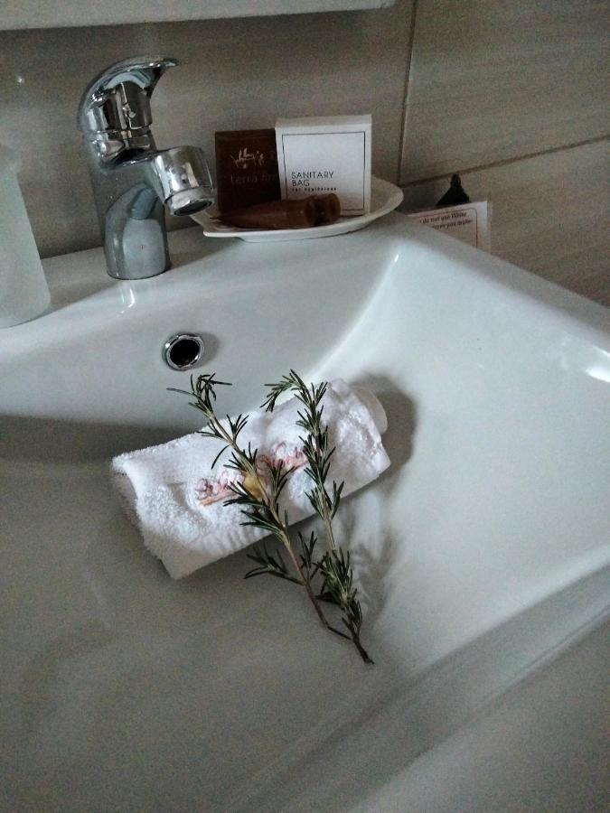 His Vessel Guesthouse Clarens Fs מראה חיצוני תמונה