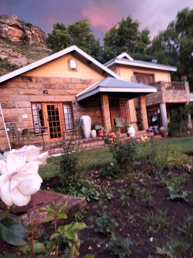 His Vessel Guesthouse Clarens Fs מראה חיצוני תמונה