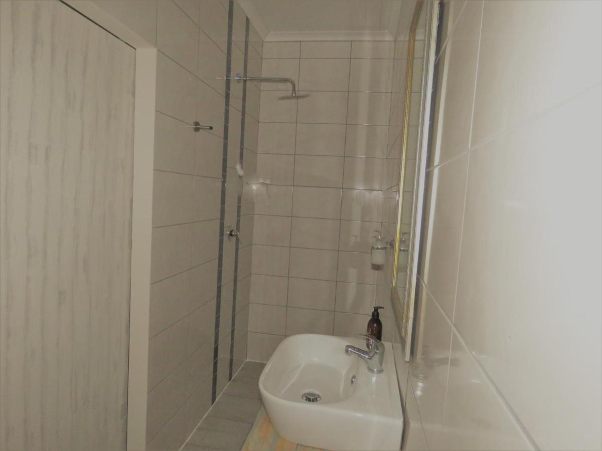 His Vessel Guesthouse Clarens Fs מראה חיצוני תמונה